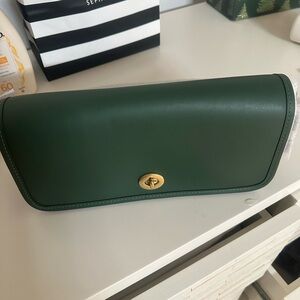 Coach Dinky in green NWT